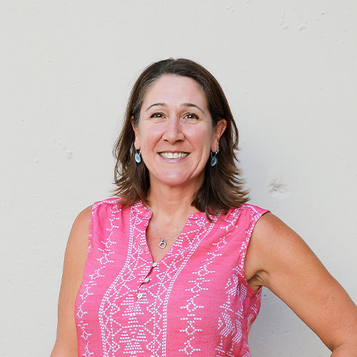 Headshot of Gina Ackerman